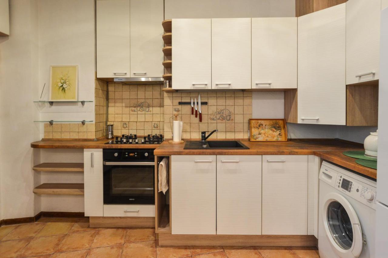 Courtyard Gallery Apartment With Free Parking Kaunas Extérieur photo
