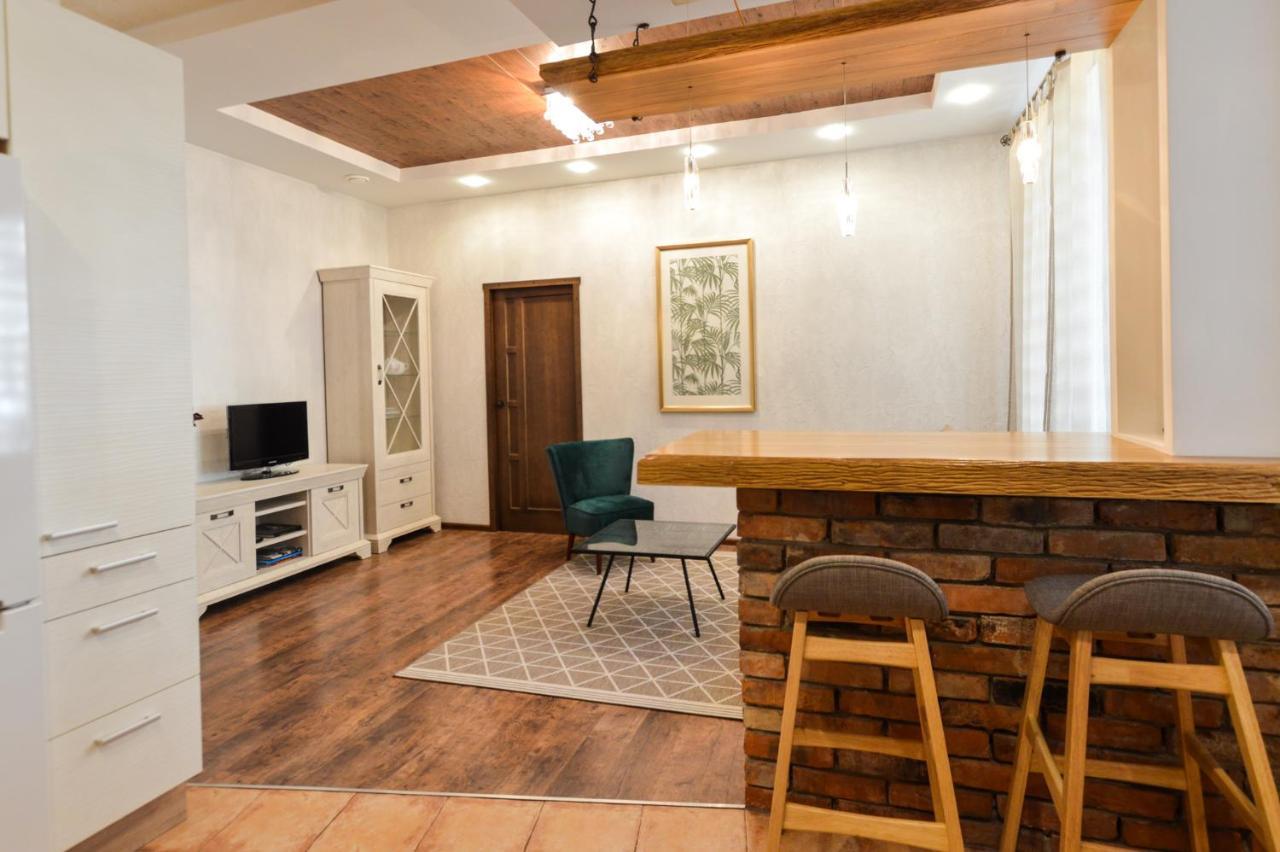 Courtyard Gallery Apartment With Free Parking Kaunas Extérieur photo